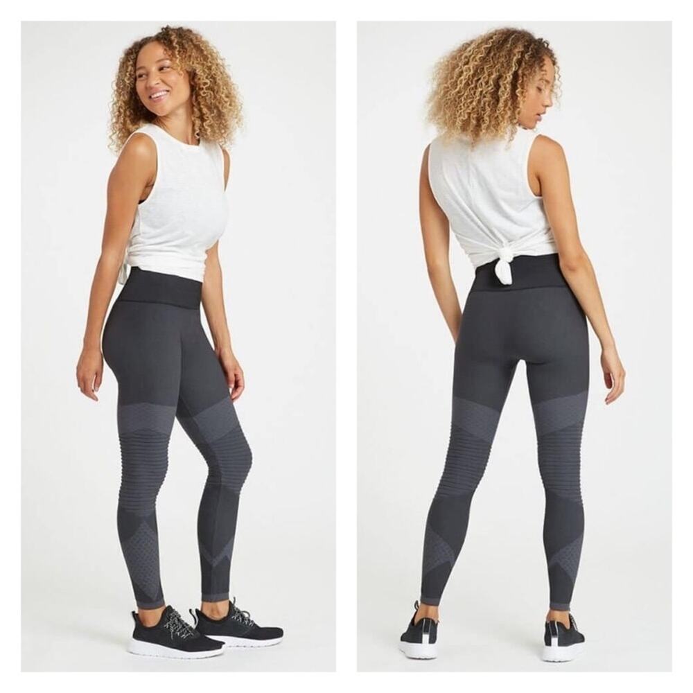 Spanx  Look At Me Now Seamless Moto Leggings In Indigo Sky Size M